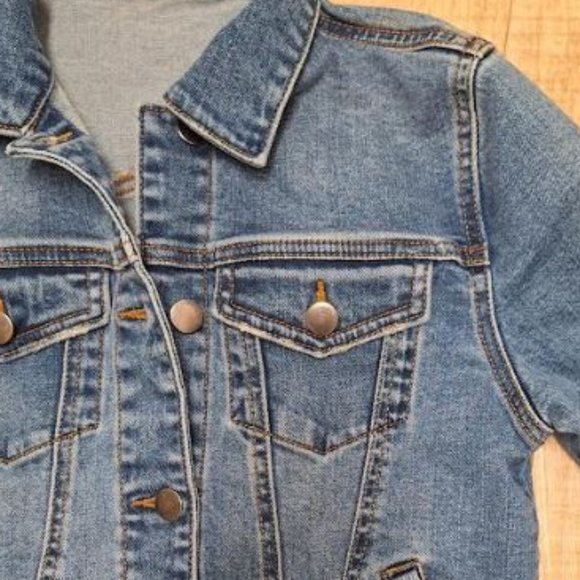Woman Fitted Stretched  Denim Jacket , Size XS, Sample Sale - Picture 3 of 4